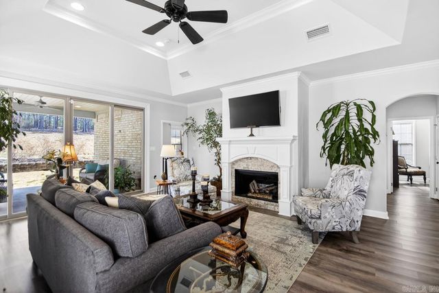 109 Rosemary Way, Little Rock, AR 72223