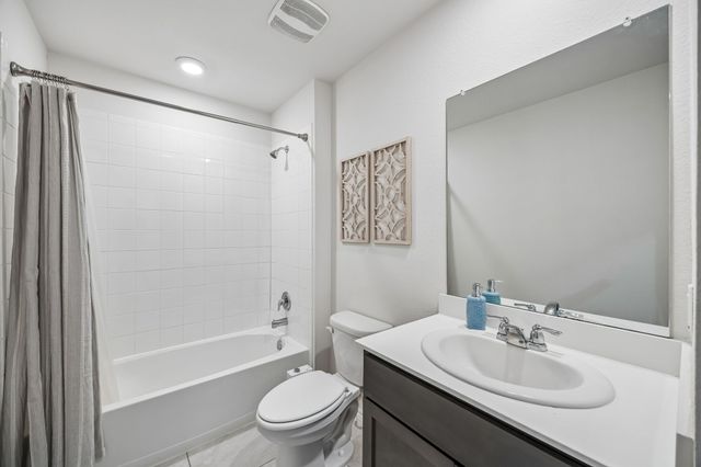 405 Saddle Club Way, Princeton, TX 75407