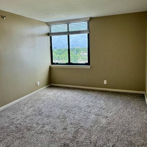 3525 Sage Road 716, Houston, TX 77056