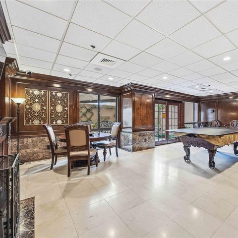 3525 Sage Road 716, Houston, TX 77056