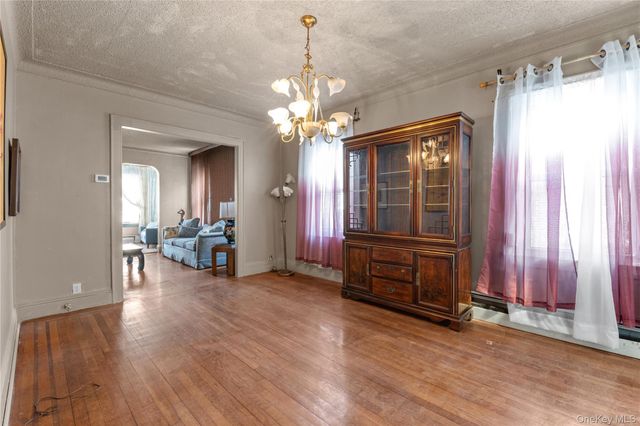 14610 13th Avenue, Whitestone, NY 11357