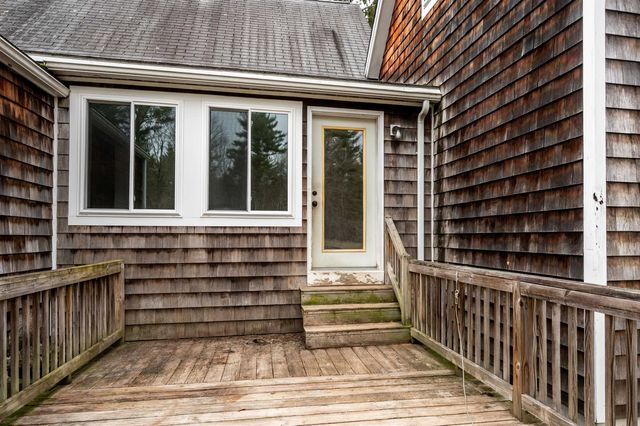 60 Batchelder Road, Raymond, NH 03077