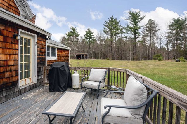 60 Batchelder Road, Raymond, NH 03077