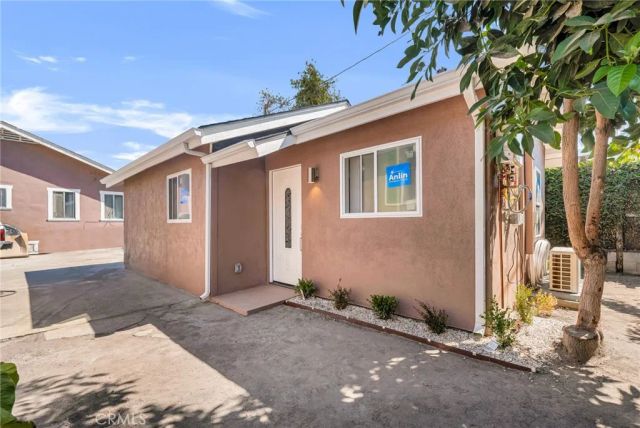 2621 Vineyard Avenue, Los Angeles, CA 90016