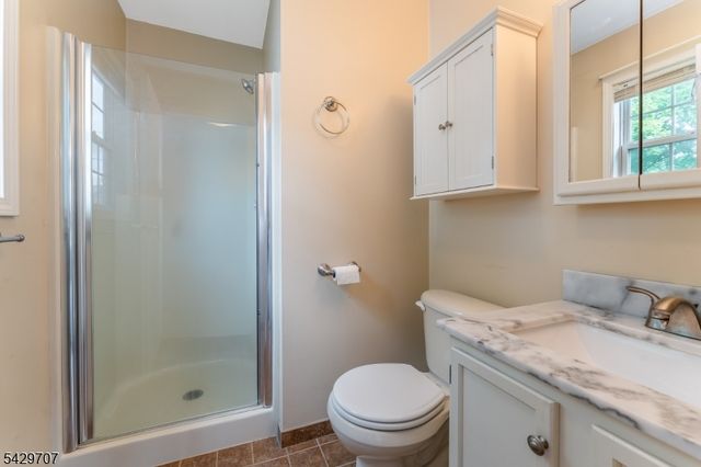 1180 4Th Ave, Alpha Boro, NJ 08865