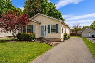 1180 4Th Ave, Alpha Boro, NJ 08865