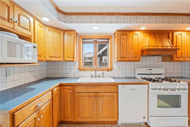 58 South Main Street, Avoca, NY 14809