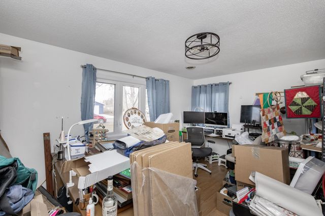 207 4th Avenue SE, Hillsboro, ND 58045