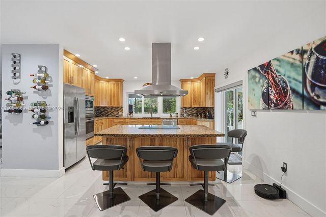 2918 Cleveland St, Hollywood, FL 33020