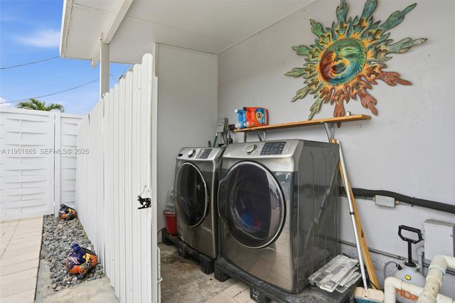 2918 Cleveland St, Hollywood, FL 33020