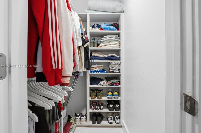 2918 Cleveland St, Hollywood, FL 33020