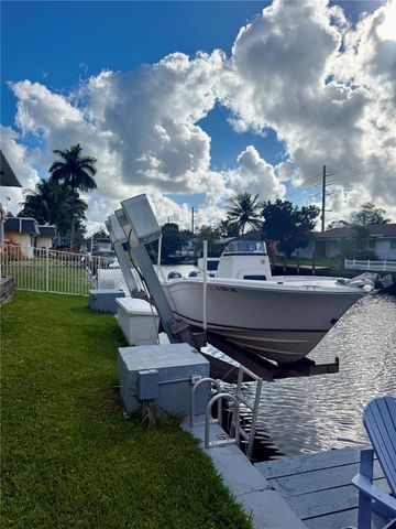 2918 Cleveland St, Hollywood, FL 33020