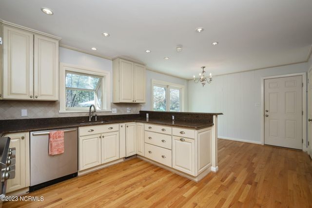 101 Dogwood Trail, Elizabeth City, NC 27909