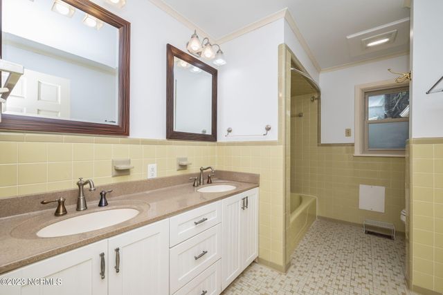 101 Dogwood Trail, Elizabeth City, NC 27909