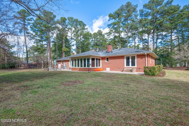 101 Dogwood Trail, Elizabeth City, NC 27909