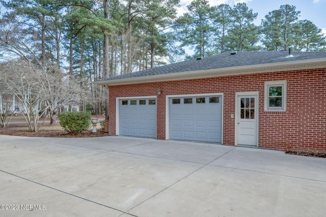 101 Dogwood Trail, Elizabeth City, NC 27909