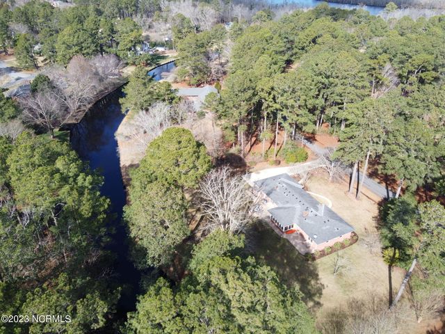 101 Dogwood Trail, Elizabeth City, NC 27909