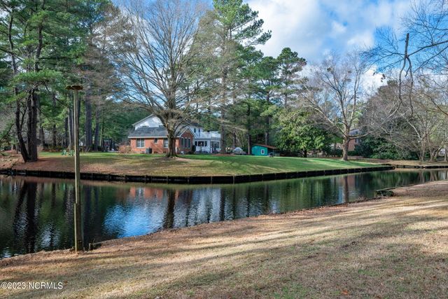 101 Dogwood Trail, Elizabeth City, NC 27909