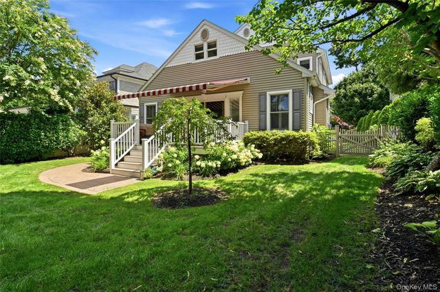 227 Nassau Road, Huntington, NY 11743