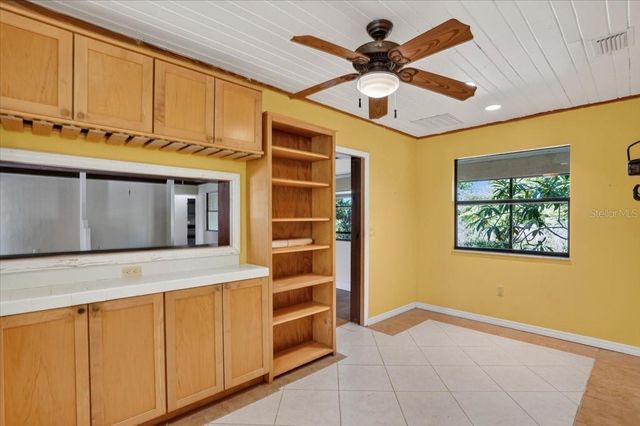811 SARABAY ROAD, Osprey, FL 34229