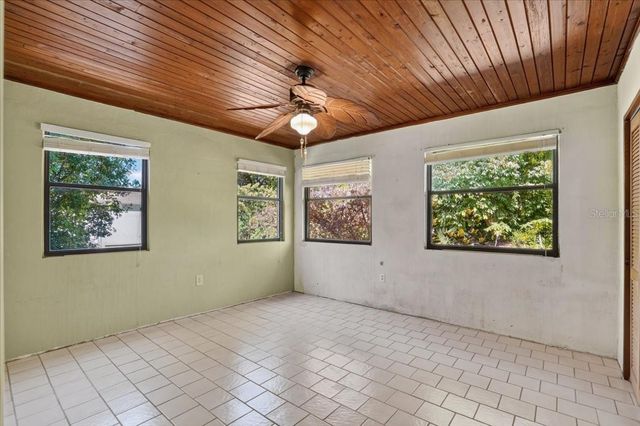 811 SARABAY ROAD, Osprey, FL 34229