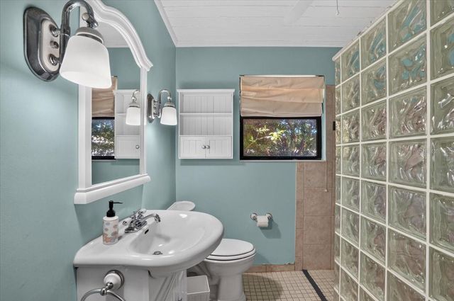 811 SARABAY ROAD, Osprey, FL 34229