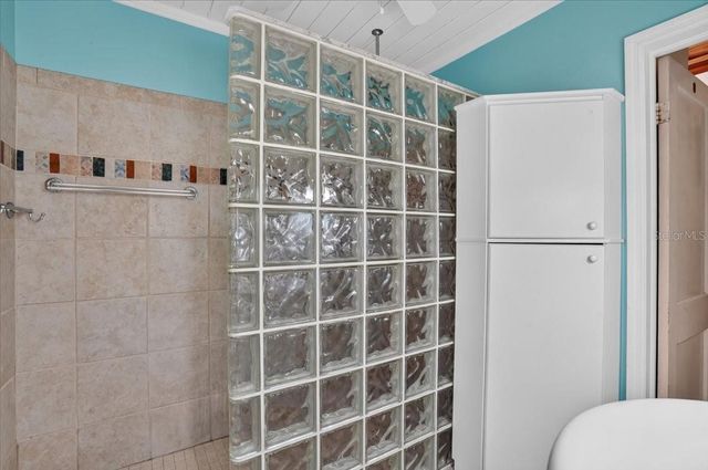 811 SARABAY ROAD, Osprey, FL 34229
