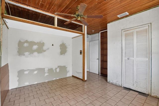 811 SARABAY ROAD, Osprey, FL 34229
