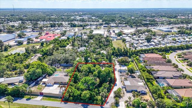 811 SARABAY ROAD, Osprey, FL 34229