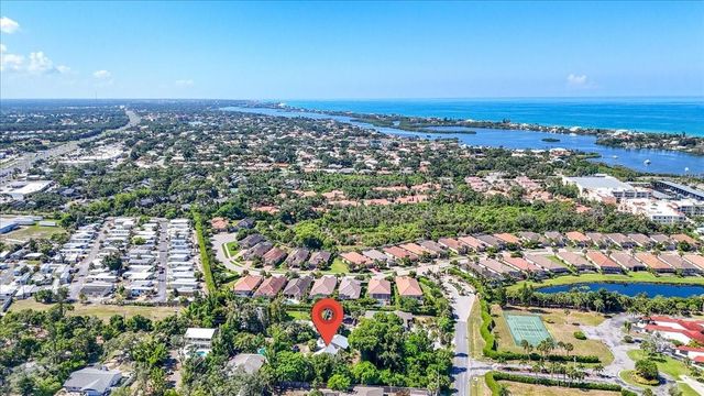 811 SARABAY ROAD, Osprey, FL 34229