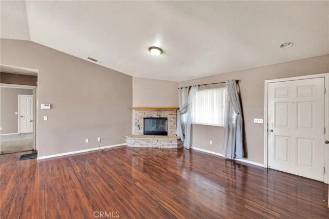 13475 Yakima, Apple Valley, CA 92308