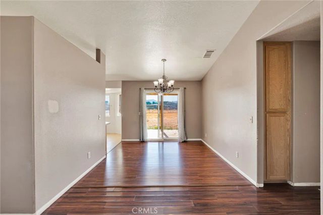13475 Yakima, Apple Valley, CA 92308