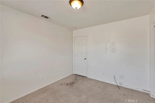 13475 Yakima, Apple Valley, CA 92308