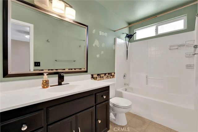 13475 Yakima, Apple Valley, CA 92308