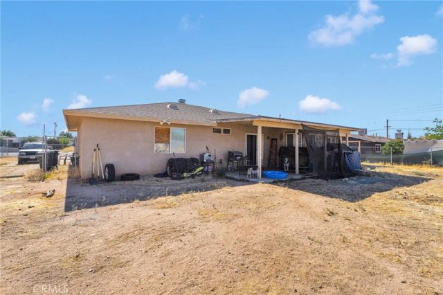 13475 Yakima, Apple Valley, CA 92308