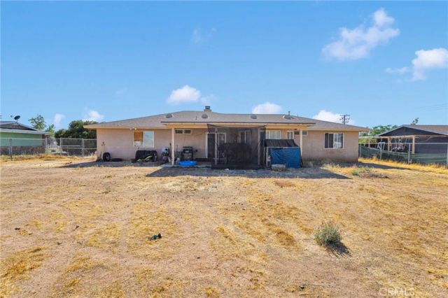 13475 Yakima, Apple Valley, CA 92308