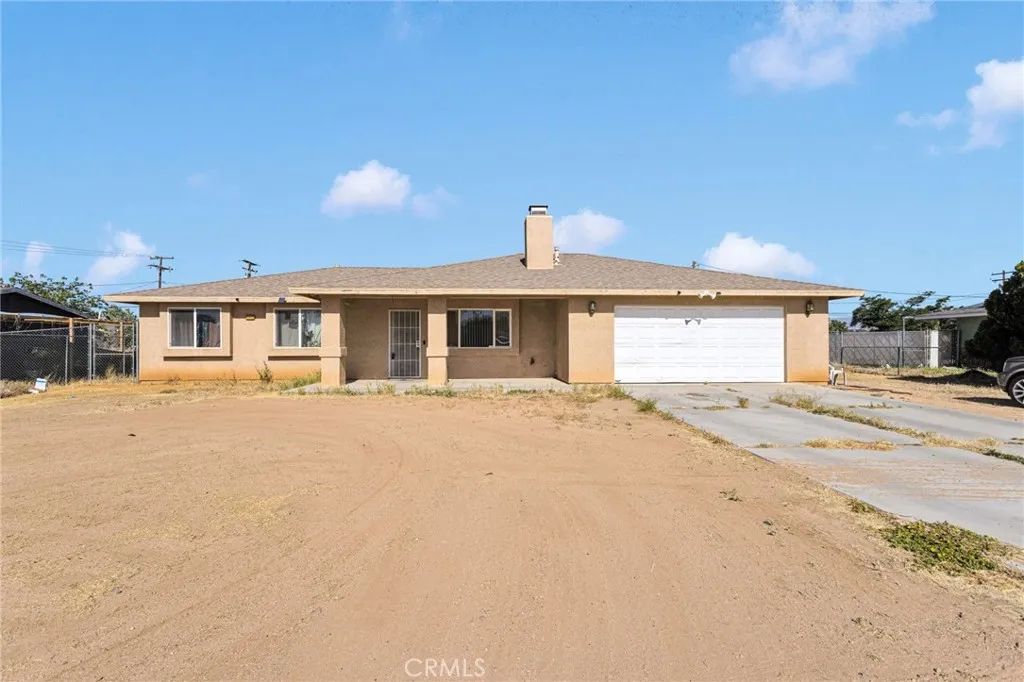 13475 Yakima, Apple Valley, CA 92308