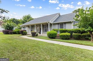 105 Spring Chase Circle, Kathleen, GA 31047