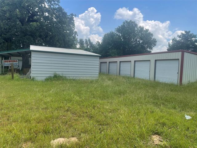 805 N Main Street, Jewett, TX 75846