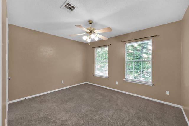 31 S Downy Willow Circle, The Woodlands, TX 77382