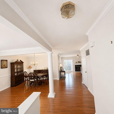 11 HOGAN WAY, Moorestown, NJ 08057