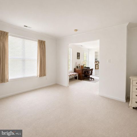 11 HOGAN WAY, Moorestown, NJ 08057