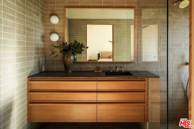 850 Rome Drive, Los Angeles, CA 90065