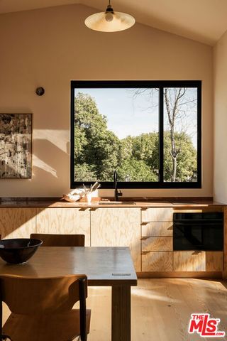 850 Rome Drive, Los Angeles, CA 90065