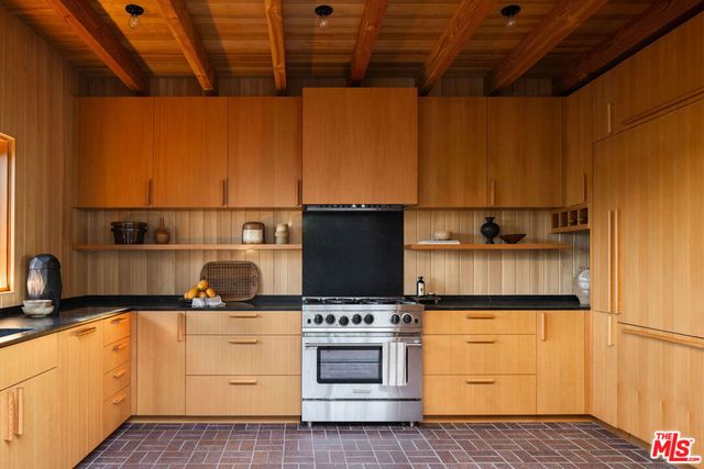 850 Rome Drive, Los Angeles, CA 90065