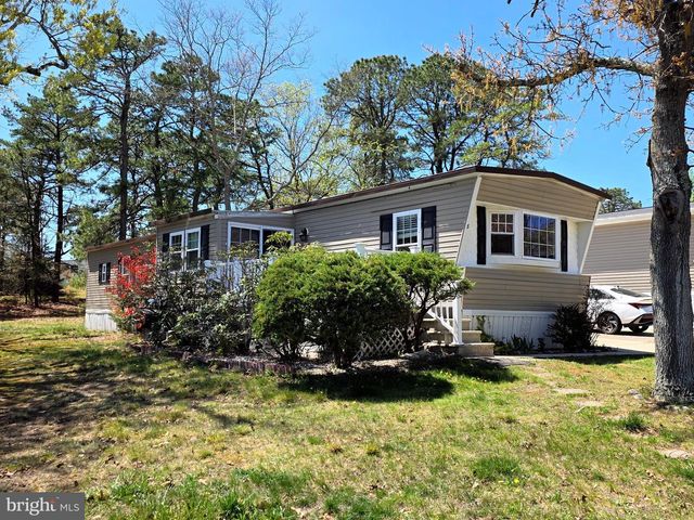 5 RUTH RD, Barnegat, NJ 08005