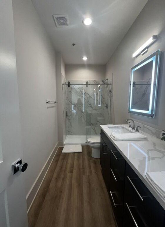 213 Holleman Dr. E 203, College Station, TX 77840