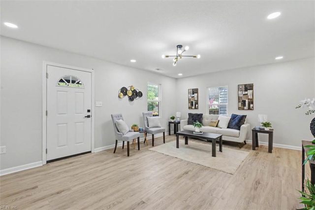 629 Chapel ST, Hampton, VA 23669