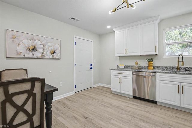 629 Chapel ST, Hampton, VA 23669