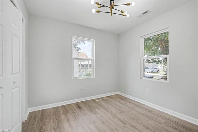 629 Chapel ST, Hampton, VA 23669